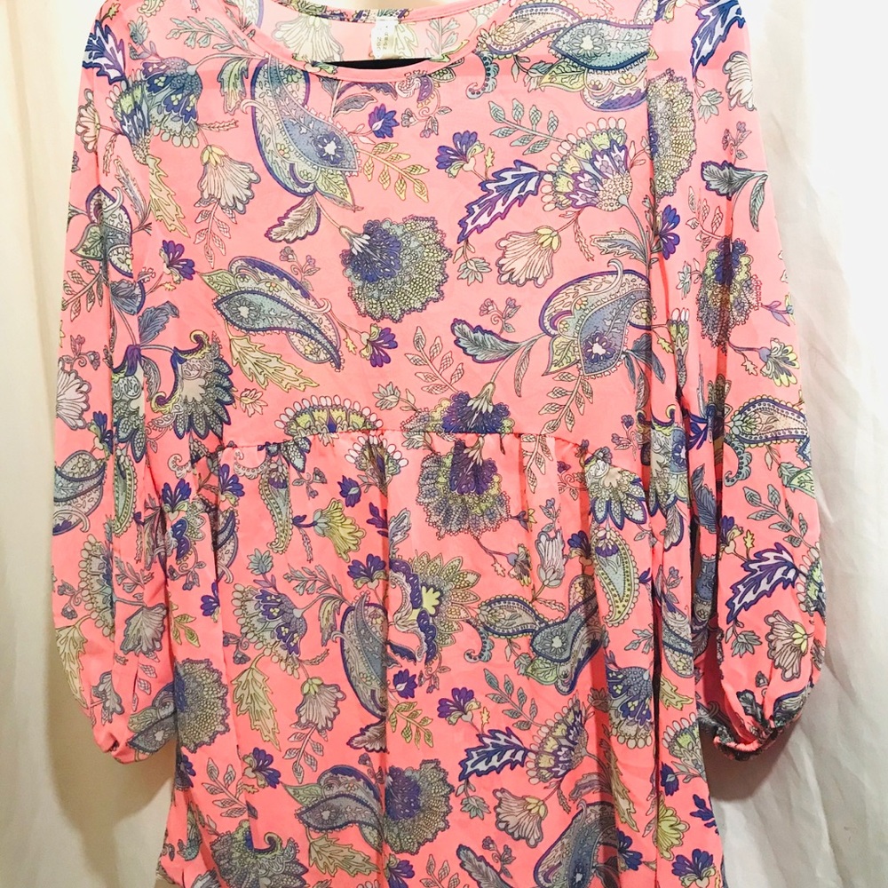 Flamingo Urban blouse size medium.
